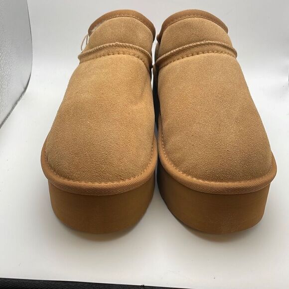 ❄️ CUSHIONAIRE Women's Genuine Suede Cozy Mule Platform SIZE 9.5 CHESTNUT ❄️ - Picture 2 of 8